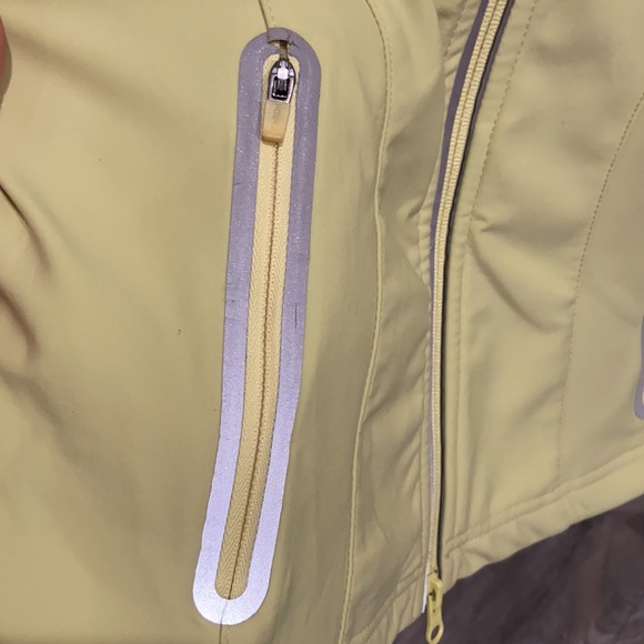 1221 ATHLETA - FullZip Jacket, FLAW Pricing - Picture 4 of 15